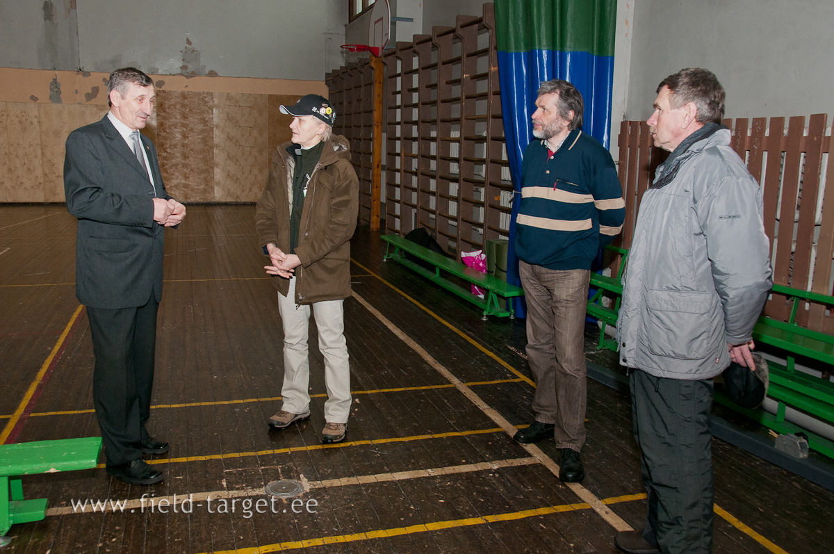 ... et tutvustada kooli riigikaitsealast tööd ja samas koos lasta 4. Eesti Vabariigi Iseseisvuspäevale pühendatud auhinna võistluste raames